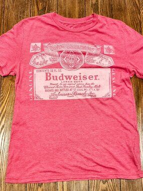 Lancaster Vintage Budweiser Beer Logo Graphic T-Shirt / Unisex / Medium / Red